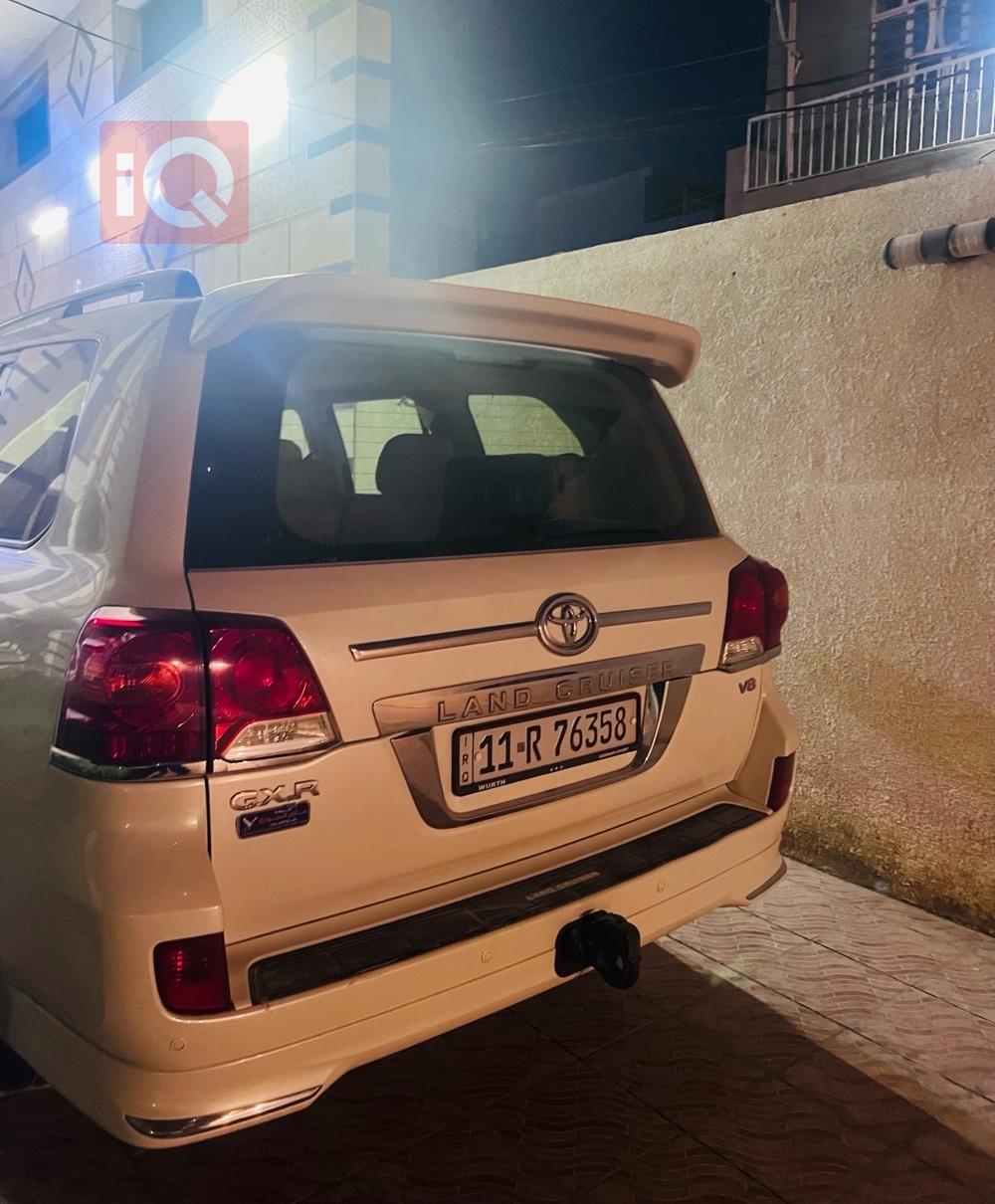 تويوتا لاندكروزر